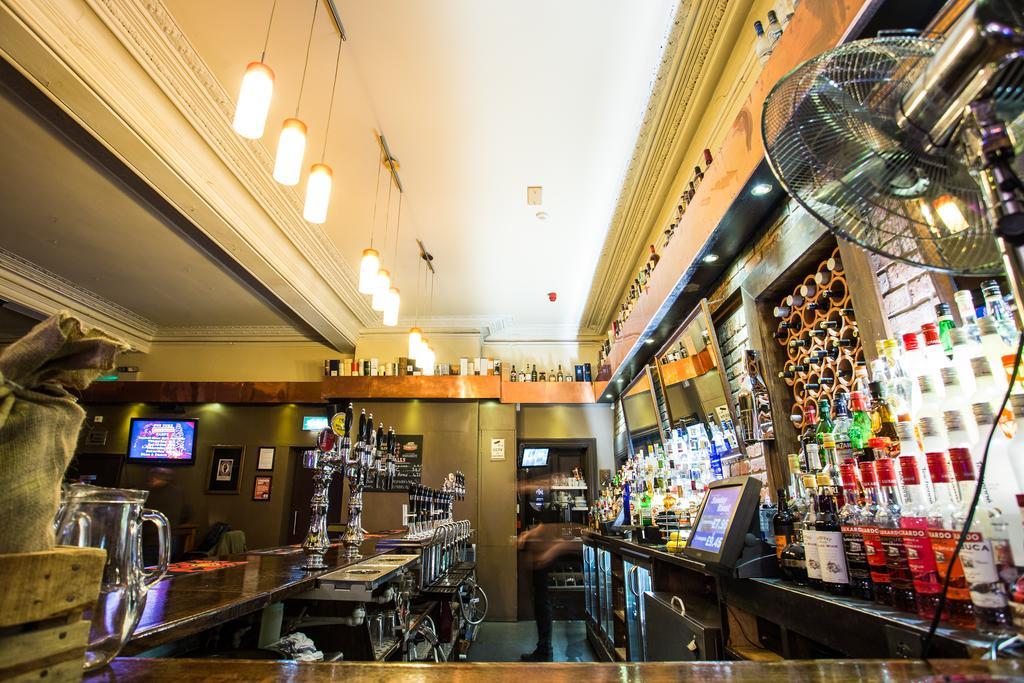 The Duke Of Edinburgh Hotel & Bar Barrow-in-Furness Extérieur photo