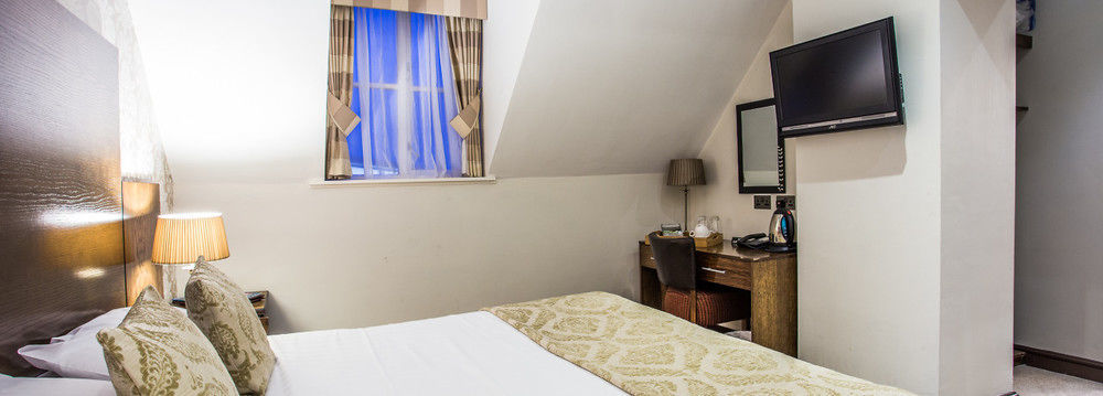 The Duke Of Edinburgh Hotel & Bar Barrow-in-Furness Extérieur photo