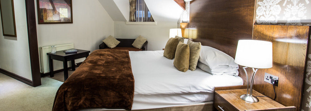 The Duke Of Edinburgh Hotel & Bar Barrow-in-Furness Extérieur photo